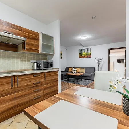 Helena 15 A Helena 21 Hrabovo Appartement